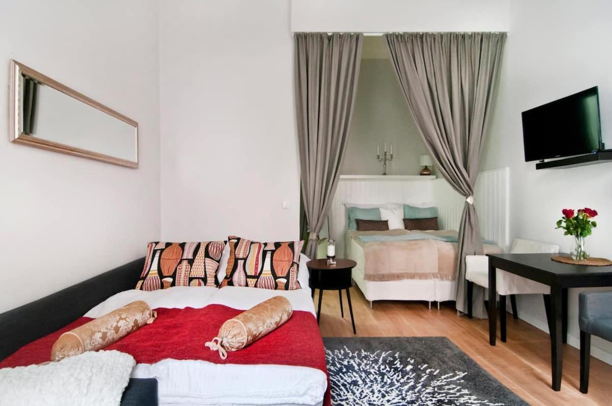 Апартаменты ⍟Luxurious And Bright⍟ 5 Min Walk To City Center Вена Экстерьер фото